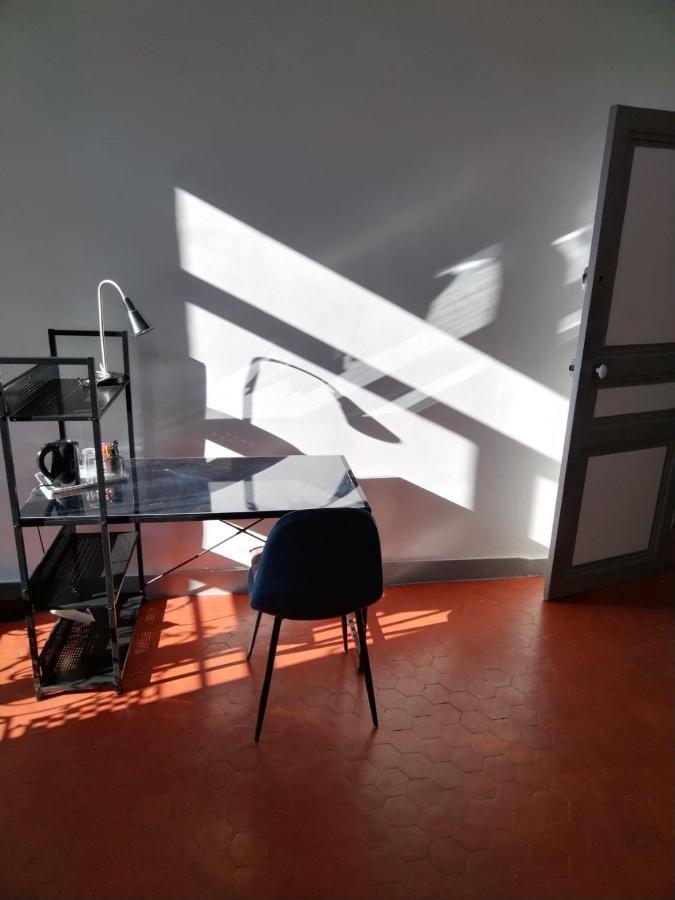 QUARTIER DES CREATEURS la plaine cours julien chambre privée dans appartement Marsiglia Esterno foto
