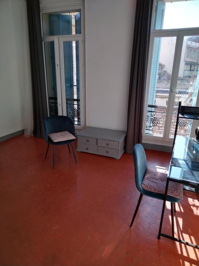 QUARTIER DES CREATEURS la plaine cours julien chambre privée dans appartement Marsiglia Esterno foto