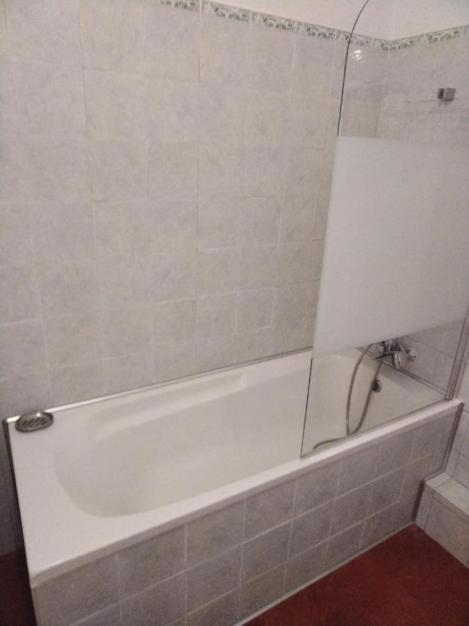 QUARTIER DES CREATEURS la plaine cours julien chambre privée dans appartement Marsiglia Esterno foto